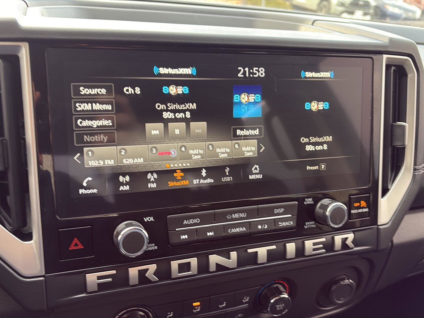 Used 2025 Nissan Frontier SV image 19