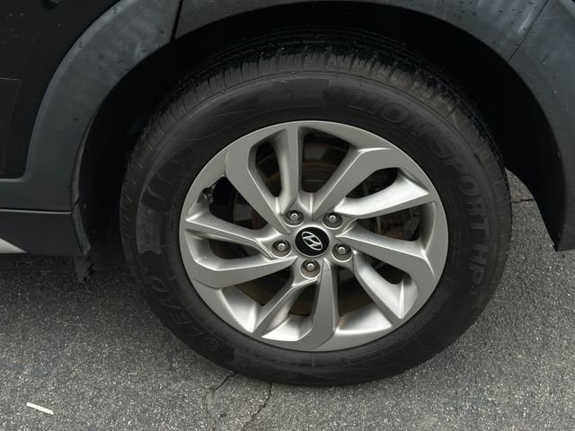 Used 2017 Hyundai Tucson SE Plus w/ Cargo Package image 10
