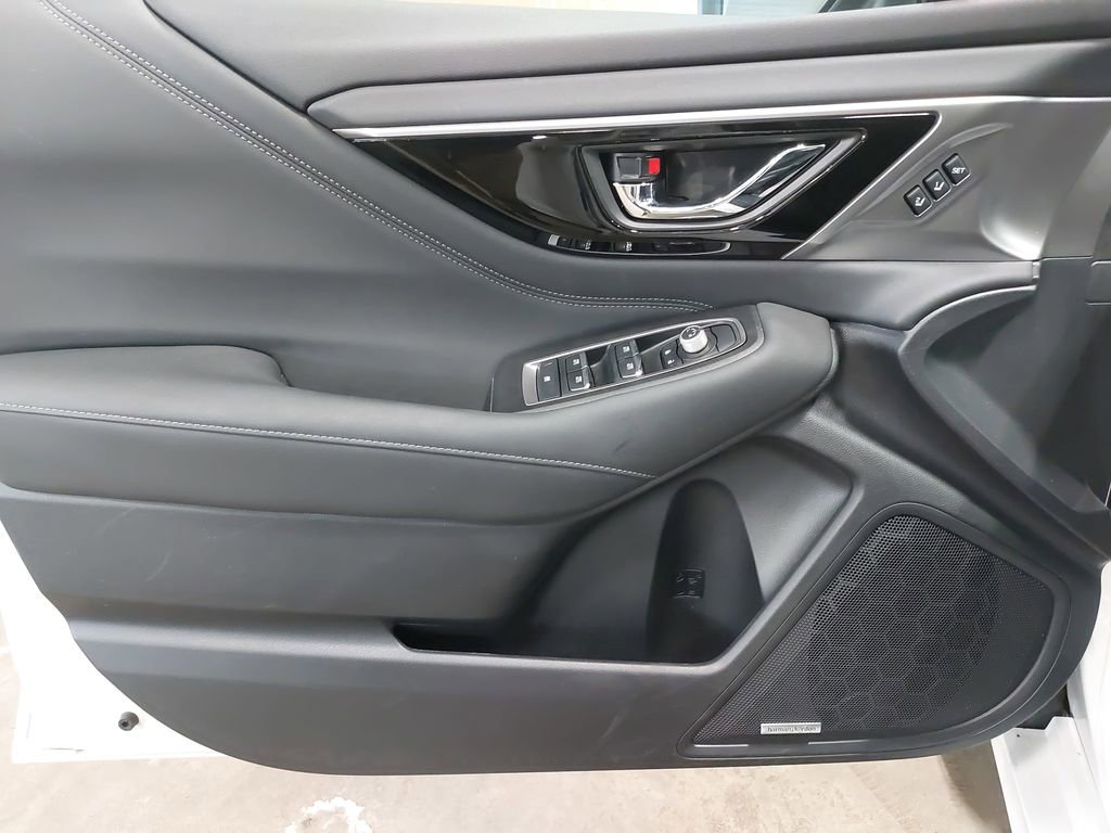 Used 2022 Subaru Legacy Limited image 25