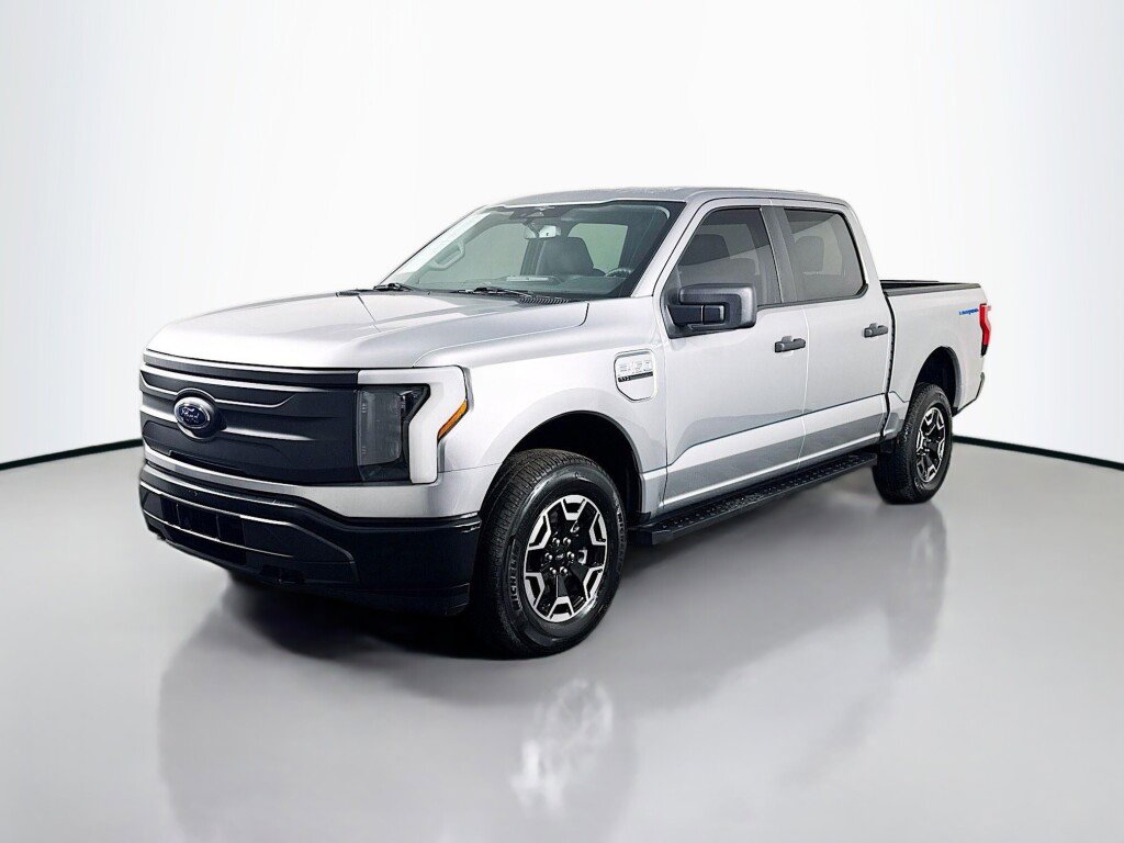 Used 2023 Ford F150 Lightning Pro AWD/4WD image 1