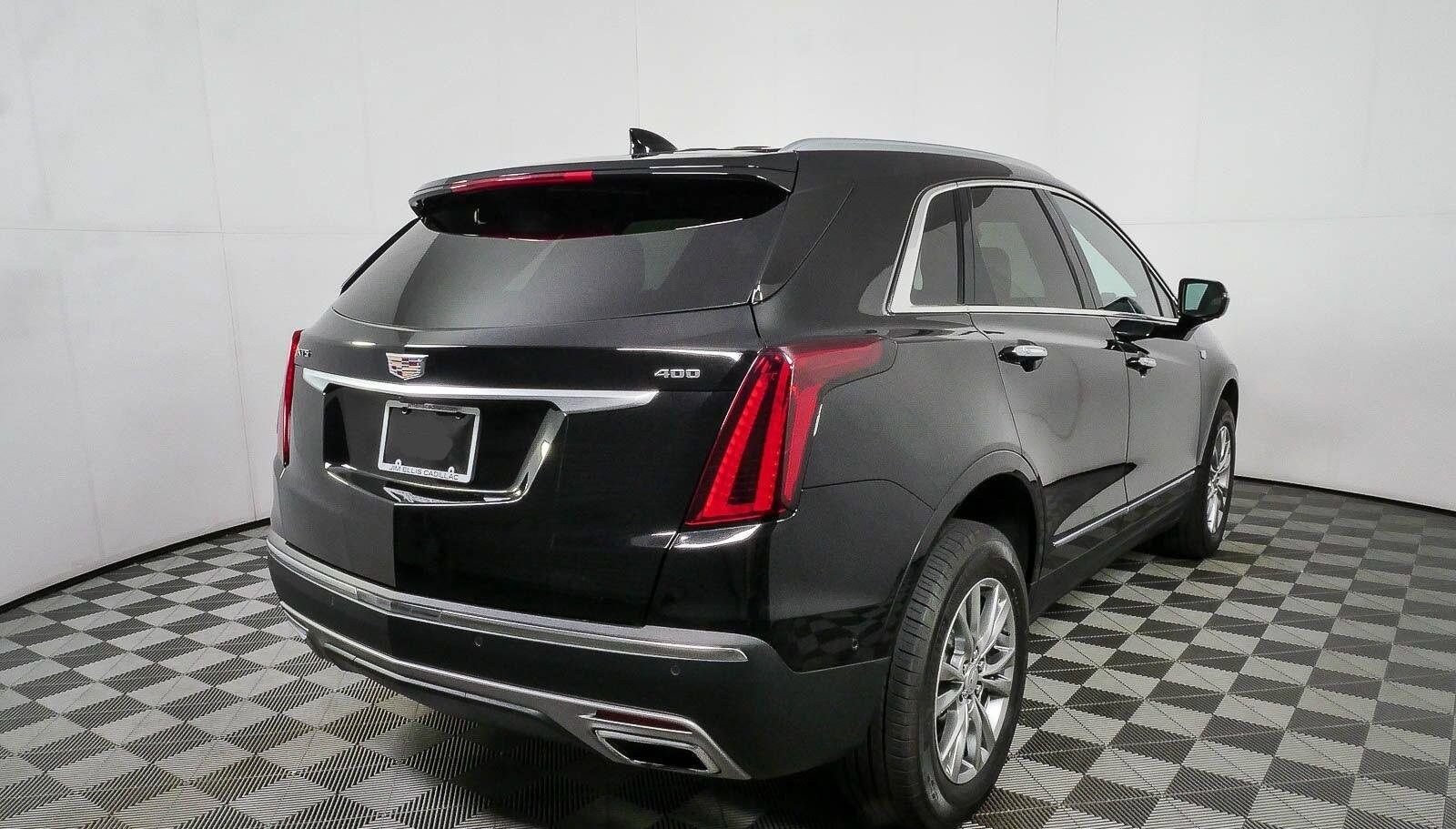 Used 2023 Cadillac XT5 Premium Luxury AWD/4WD image 9