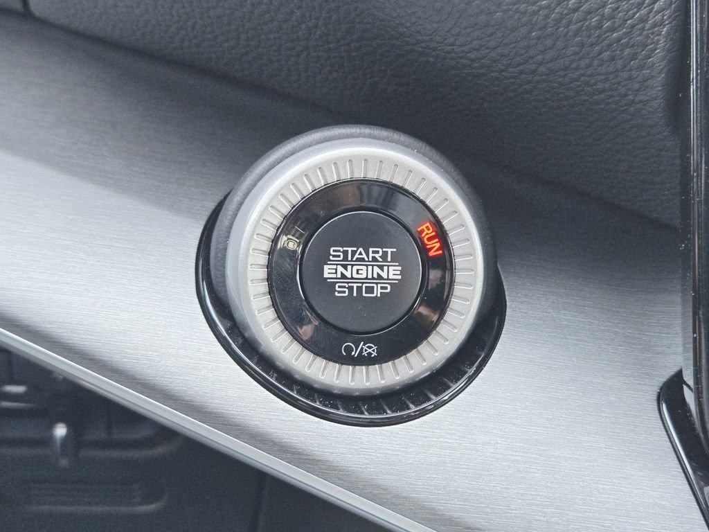 New 2026 Jeep Grand Wagoneer 4WD w/ Quick Order Packge 29V Upland image 31