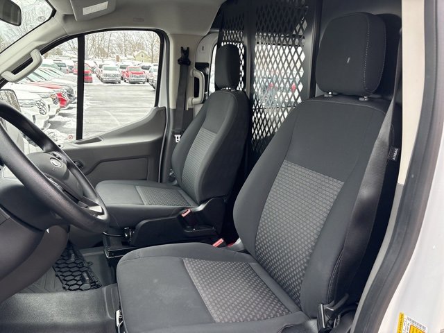 Used 2024 Ford Transit 250 Low Roof w/ Exterior Upgrade Package image 5