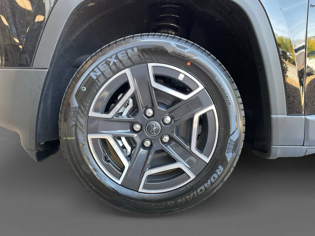 New 2026 Jeep Cherokee Laredo AWD/4WD image 15