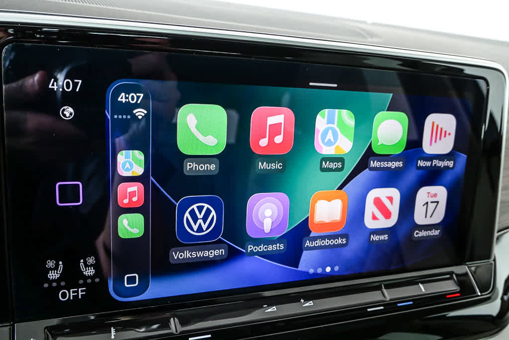 Certified 2025 Volkswagen Atlas SEL Premium R-Line image 17