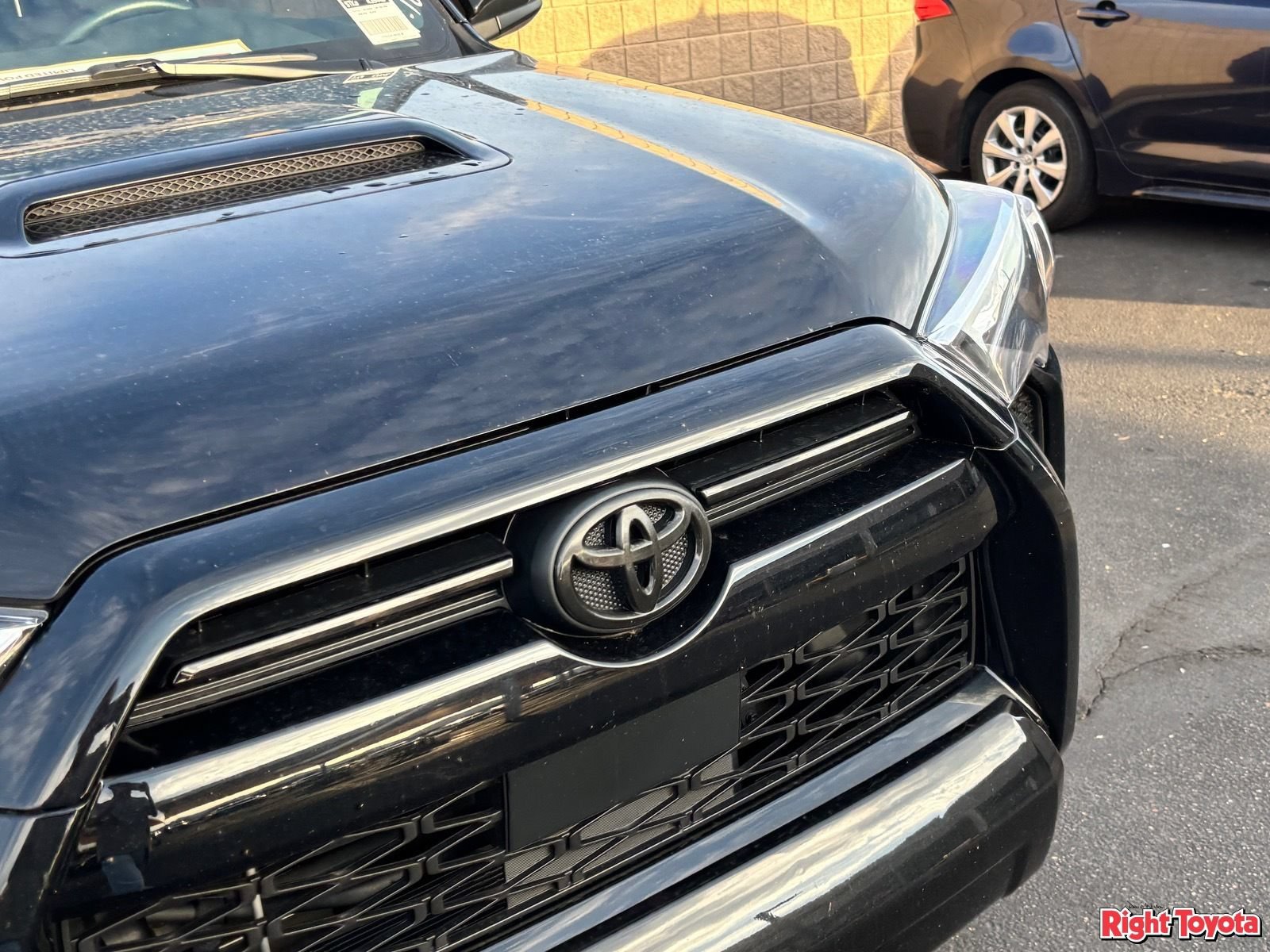 Certified 2024 Toyota 4Runner TRD Off-Road Premium w/ Moonroof Package AWD/4WD image 7