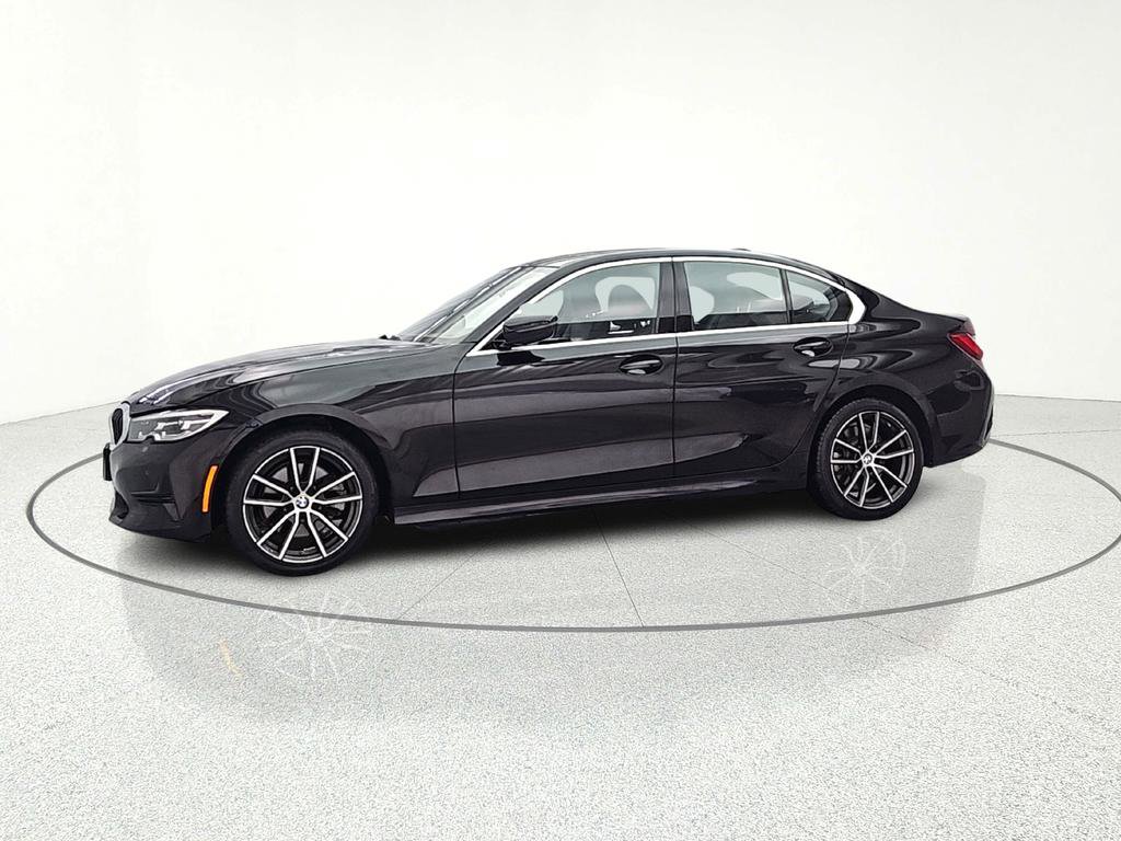 Used 2019 BMW 330i xDrive Sedan w/ Convenience Package AWD/4WD image 4