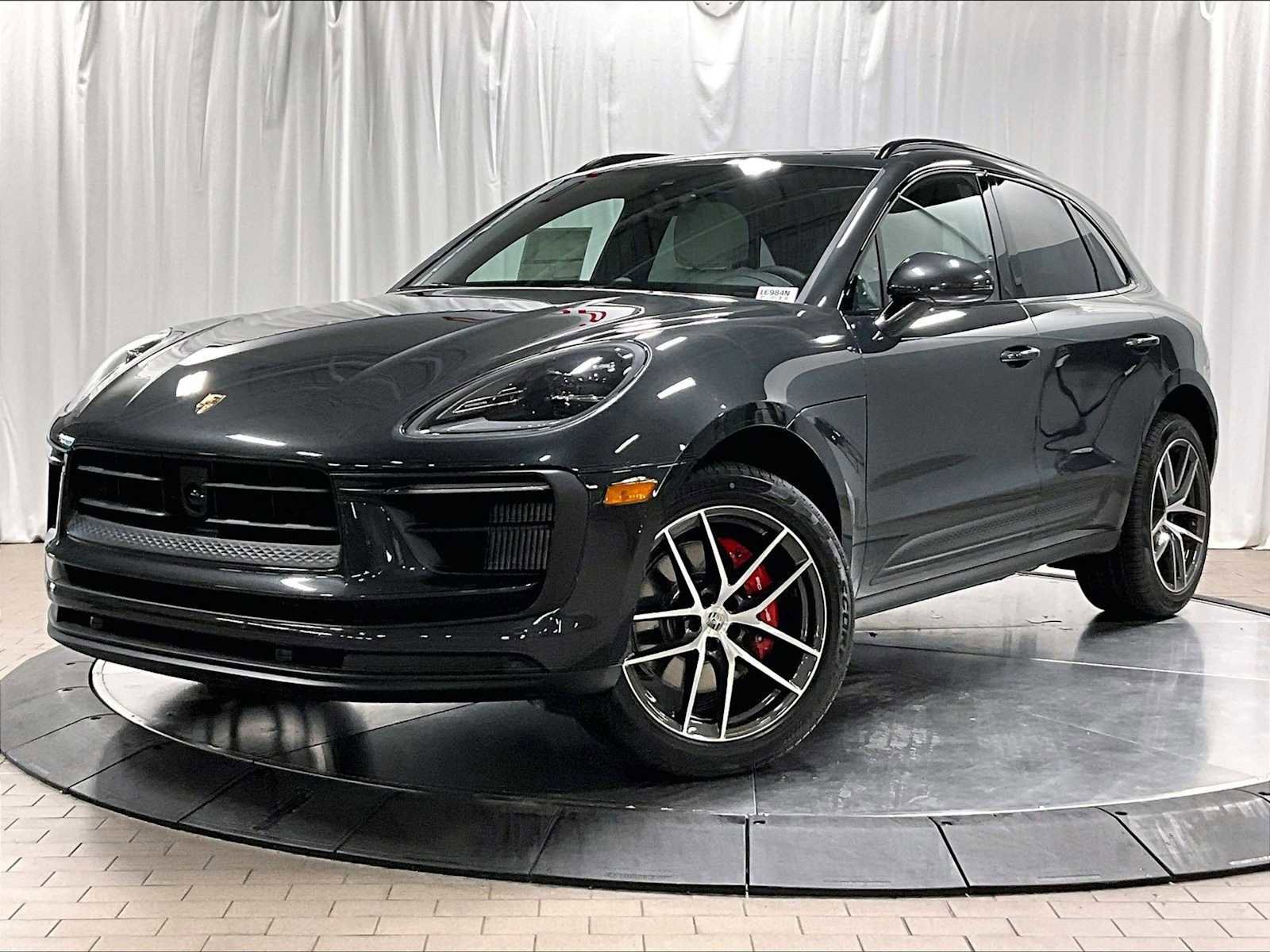 Used 2026 Porsche Macan S image 1