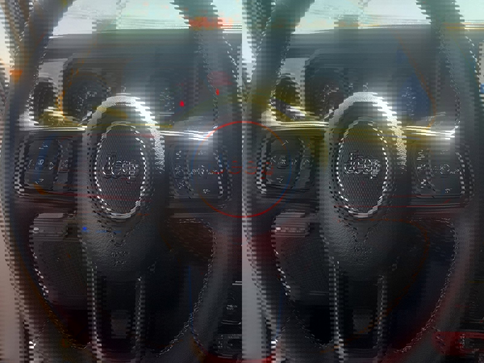 Used 2024 Jeep Wrangler Unlimited image 12