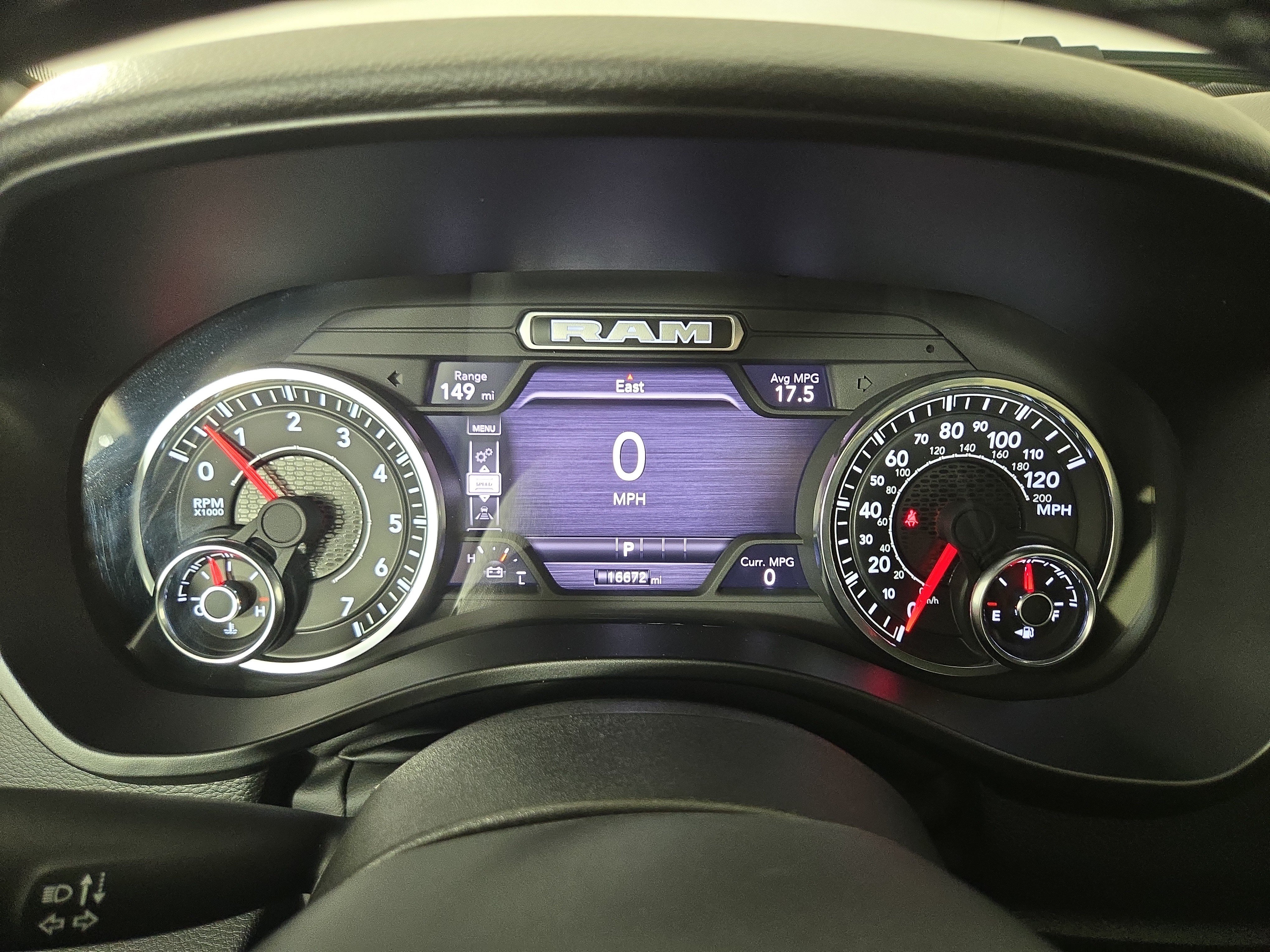 Certified 2025 RAM 1500 Big Horn AWD/4WD image 18