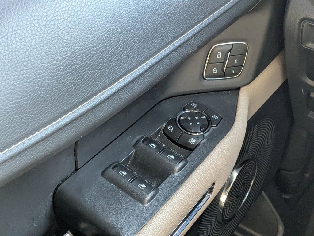 Used 2022 Ford Expedition Max XLT AWD/4WD image 20