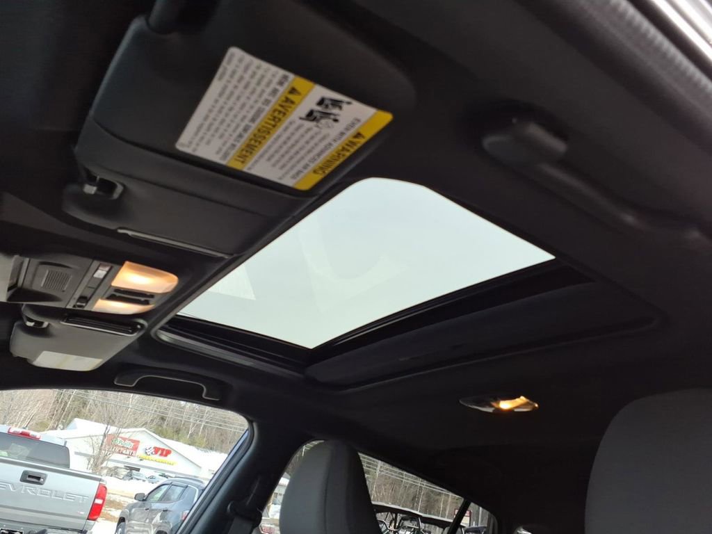 Used 2024 Subaru Crosstrek 2.5i Sport image 14