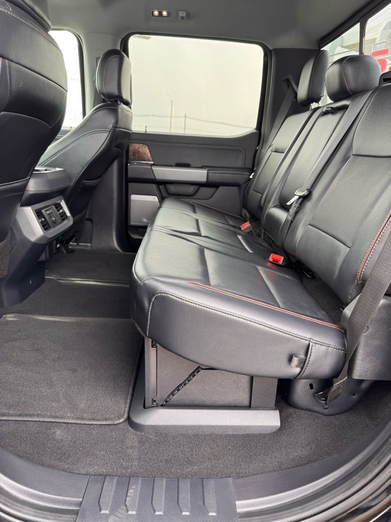 Used 2024 Ford F250 Lariat image 14