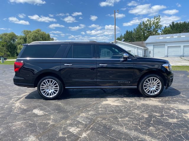 Used 2024 Ford Expedition Max Platinum AWD/4WD image 6