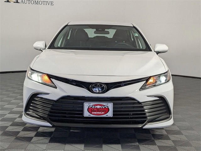 Used 2023 Toyota Camry LE image 3