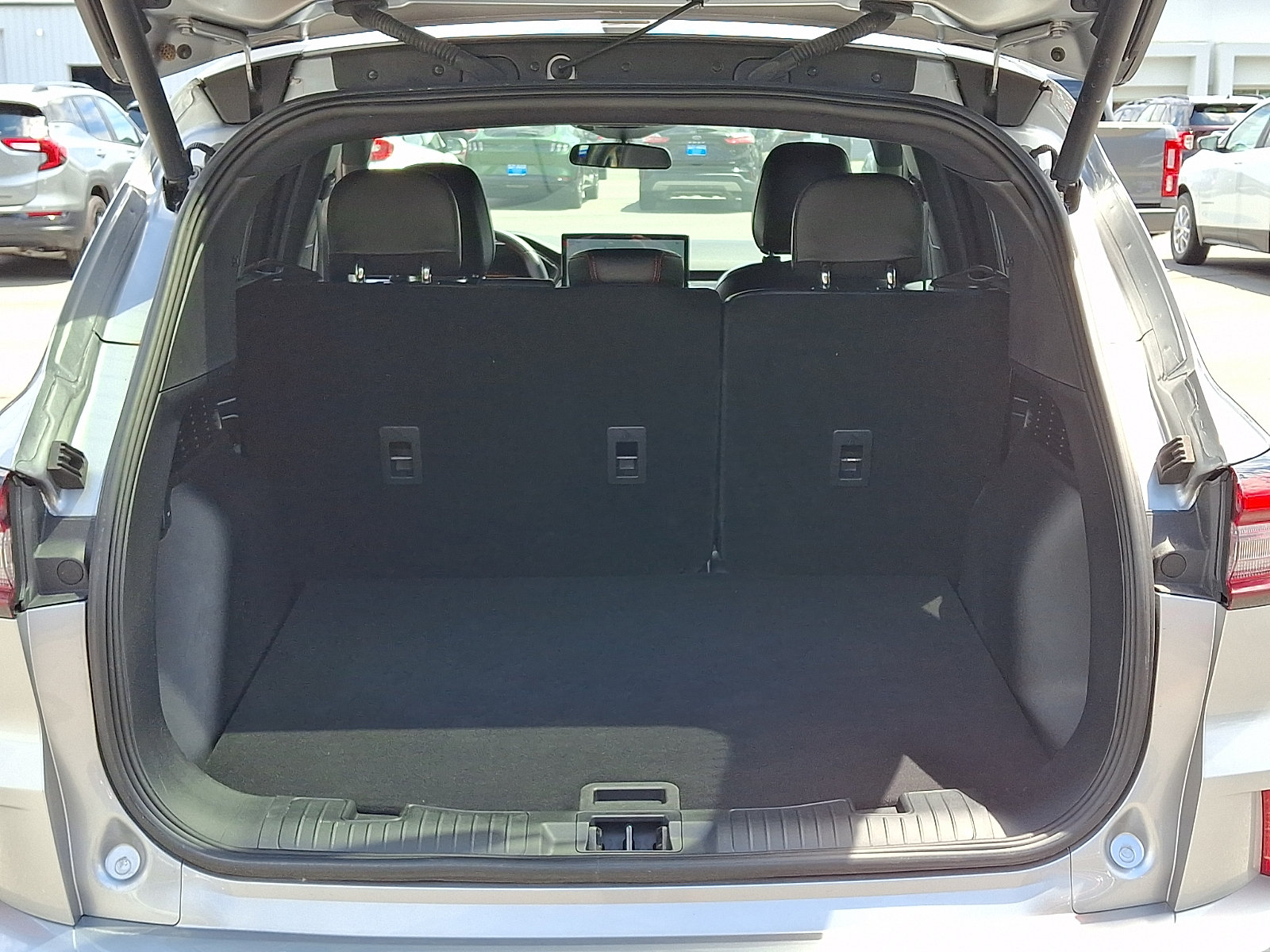 Used 2024 Ford Escape ST-Line w/ Tech Pack #1 FWD image 28