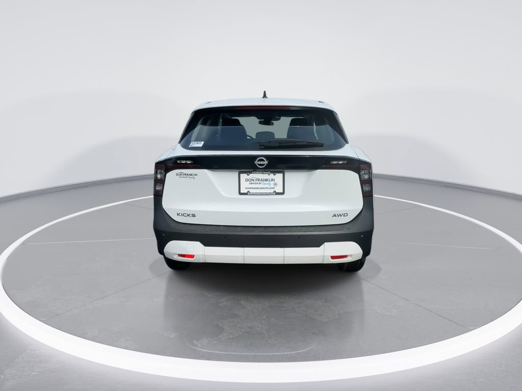 New 2026 Nissan Kicks S image 7