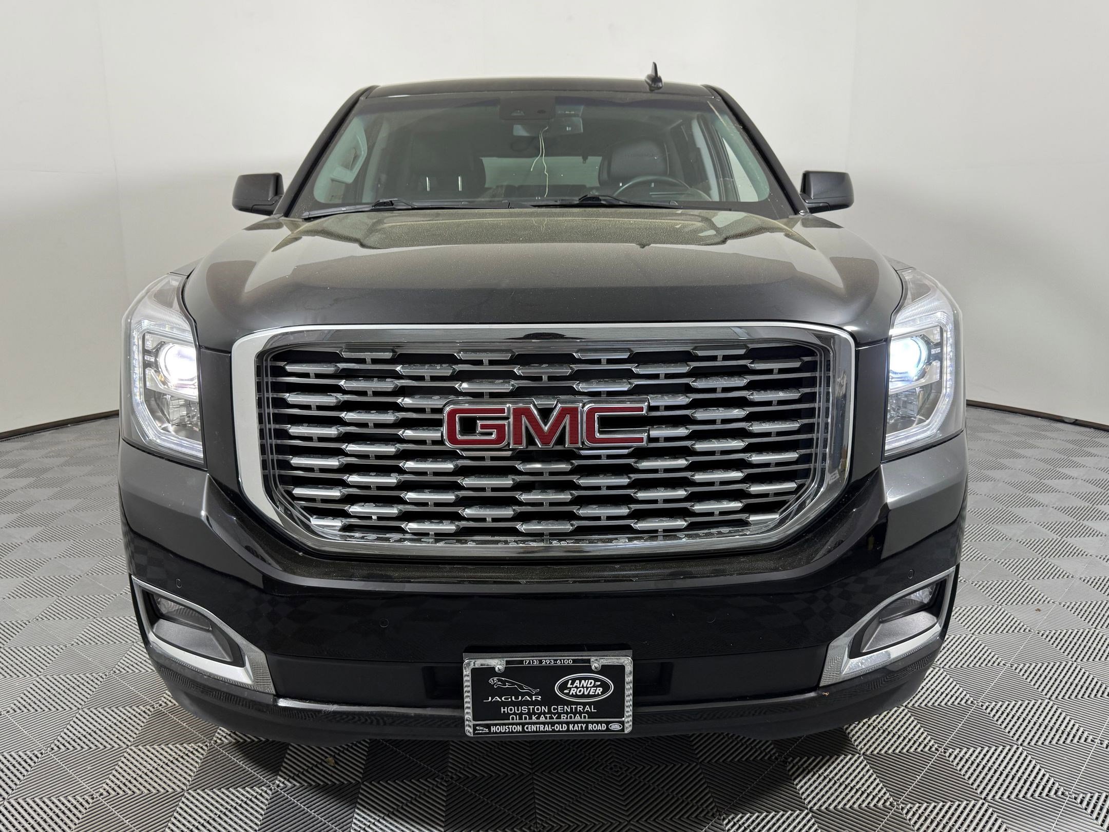 Used 2020 GMC Yukon Denali w/ Denali Ultimate Package image 7