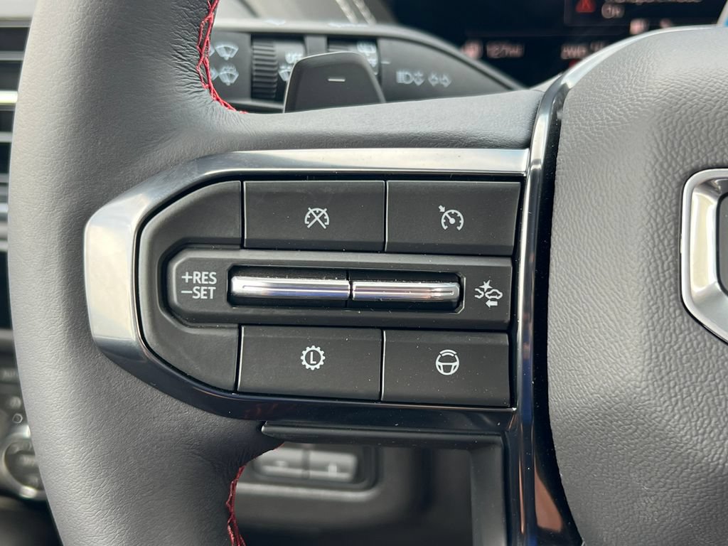 New 2026 GMC Yukon XL AT4 Ultimate AWD/4WD image 21