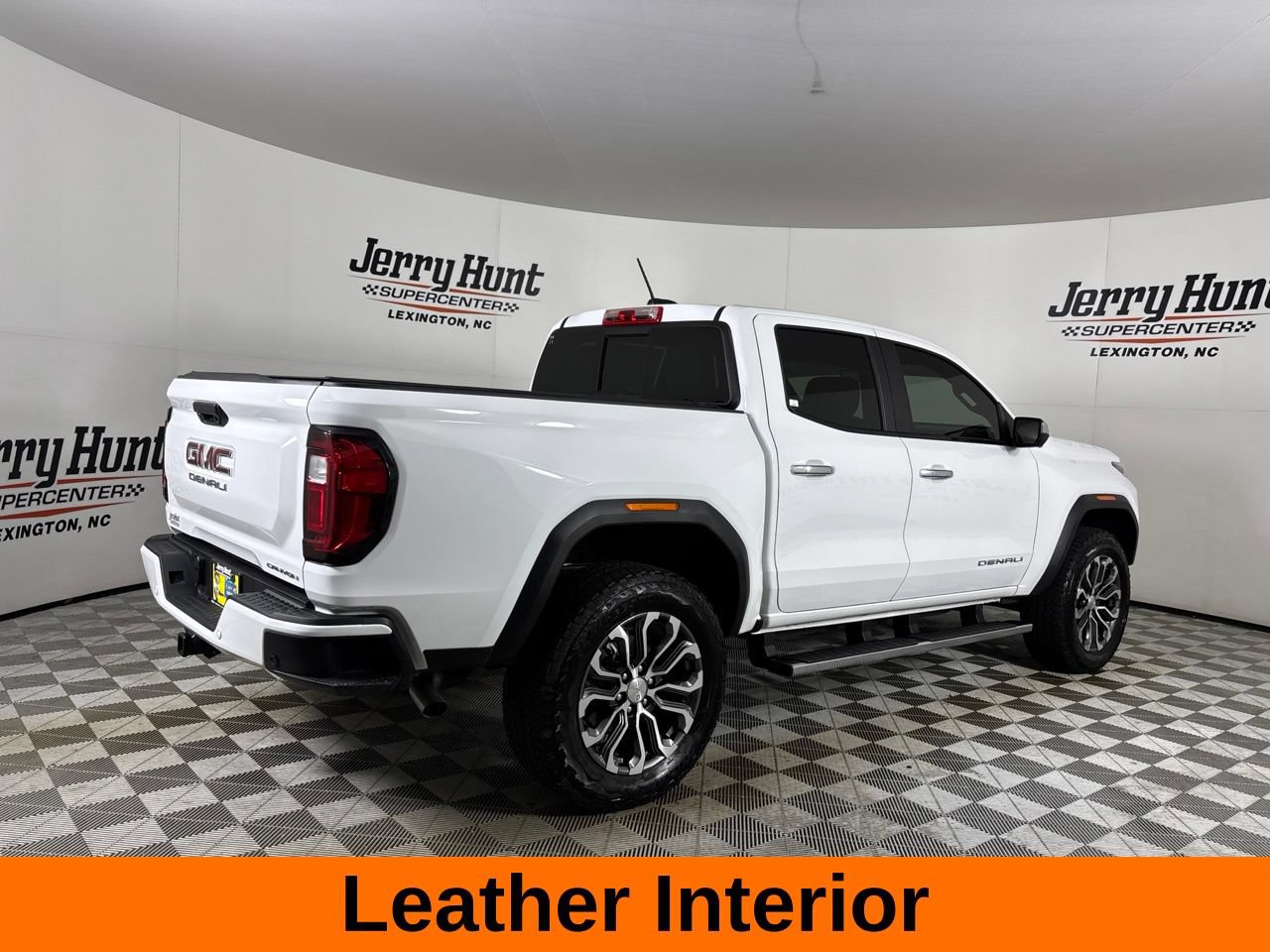 Used 2026 GMC Canyon Denali AWD/4WD image 6
