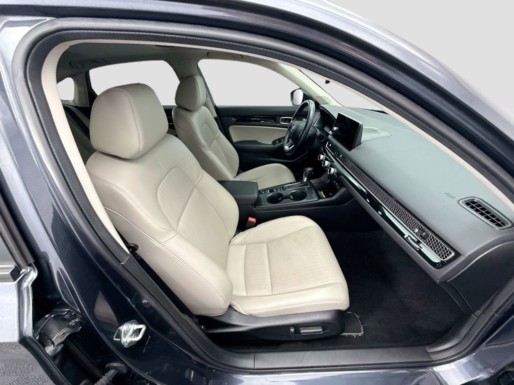 Used 2022 Honda Civic Touring image 18