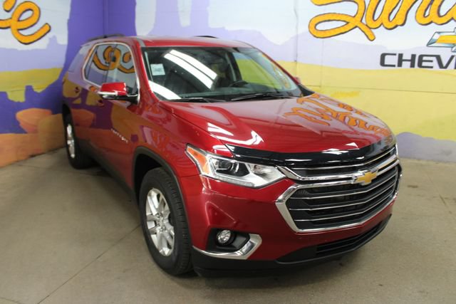 Used 2020 Chevrolet Traverse LT FWD image 2
