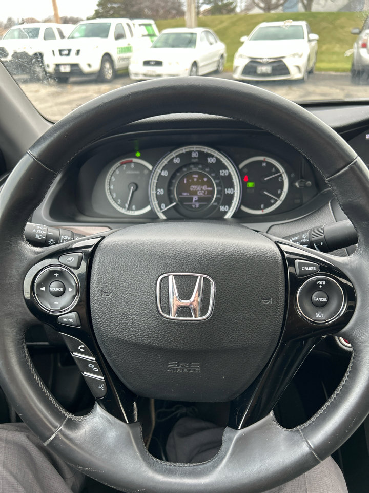 Used 2016 Honda Accord EX-L image 3