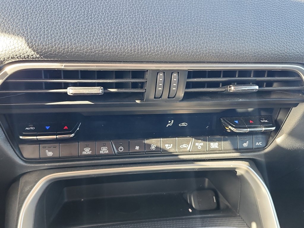 Used 2024 MAZDA CX-90 3.3 Turbo w/ Premium Package image 23