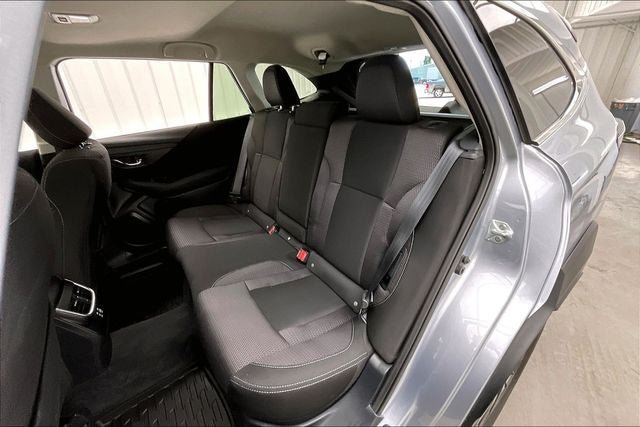 Used 2023 Subaru Outback Premium AWD/4WD image 20