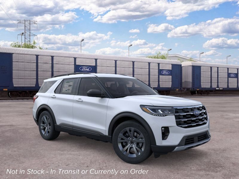 New 2026 Ford Explorer Active w/ Active Comfort Package AWD/4WD image 7
