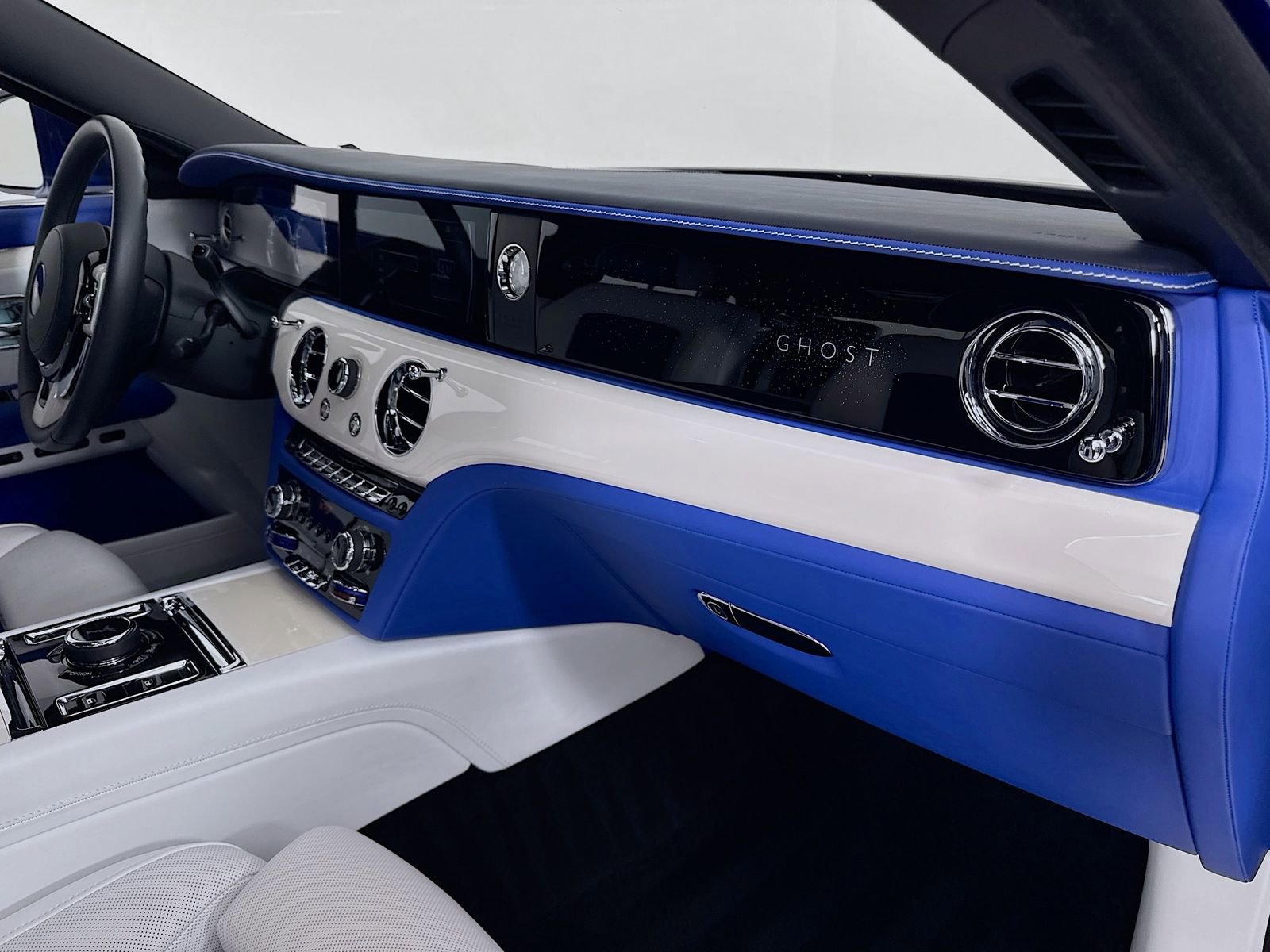 Certified 2023 Rolls-Royce Ghost w/ Ghost Package AWD/4WD image 30