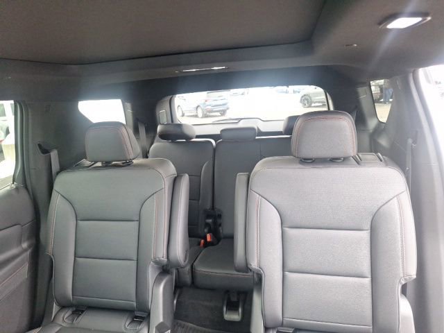 New 2026 Chevrolet Traverse Z71 w/ Driver Confidence Package image 15