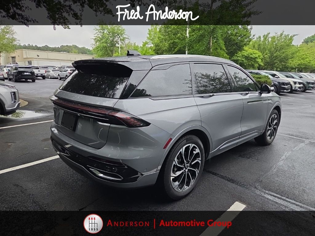 Used 2024 Lincoln Nautilus Reserve w/ Equipment Group 202A AWD/4WD image 14