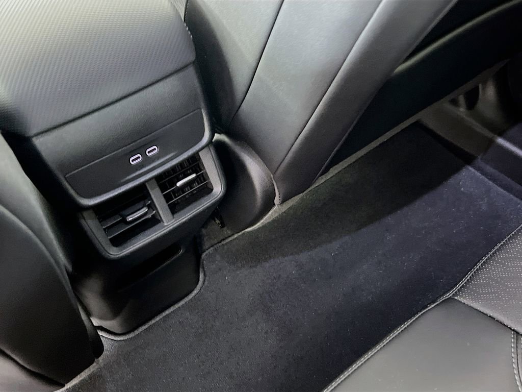 Certified 2025 Chevrolet Equinox LT w/ Convenience Package II image 23