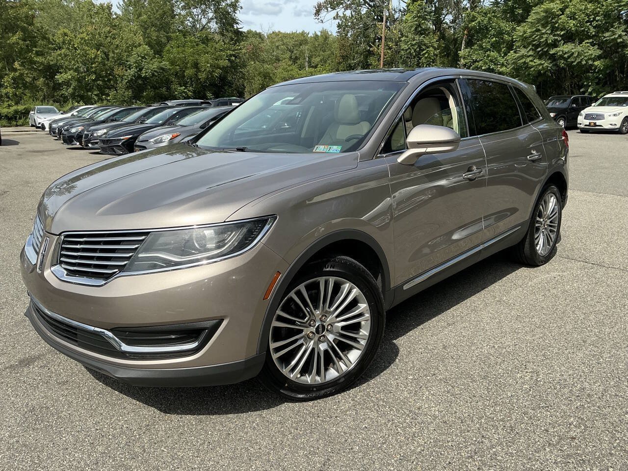 Used 2018 Lincoln MKX Reserve w/ Lincoln MKX Climate Package AWD/4WD image 1