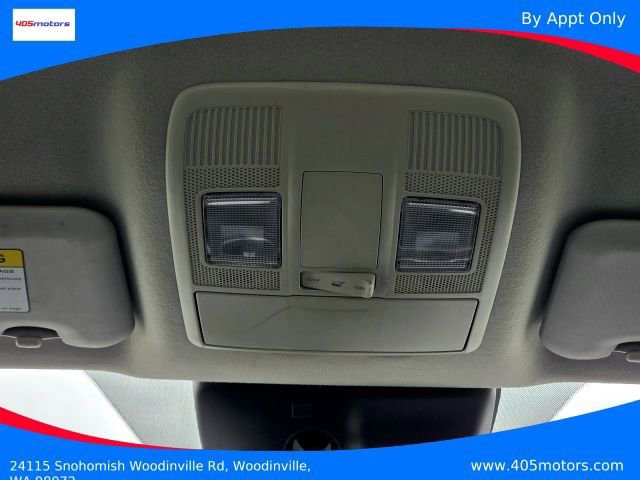 Used 2019 Toyota Yaris LE image 24