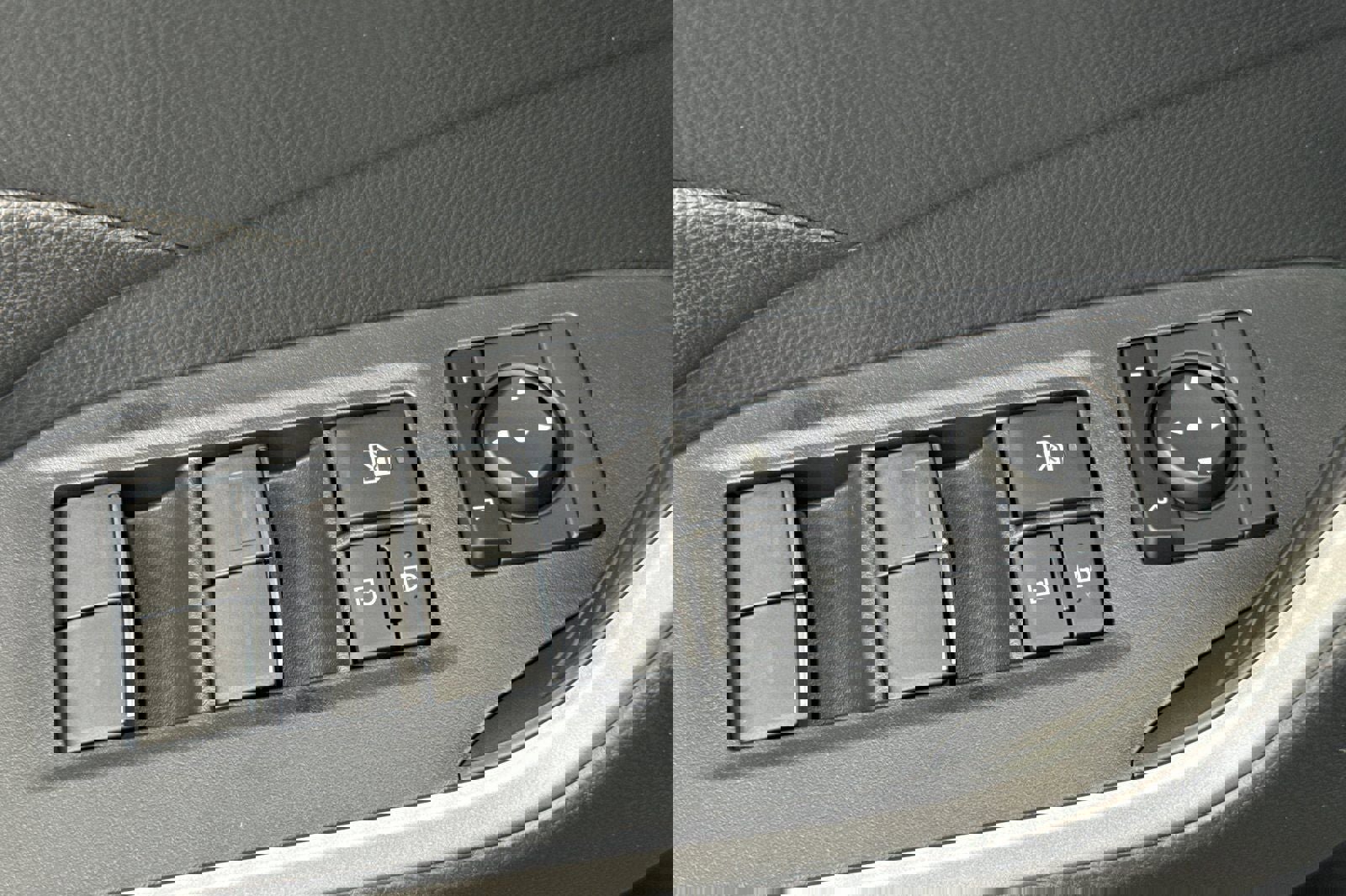 New 2025 Toyota RAV4 XLE image 13