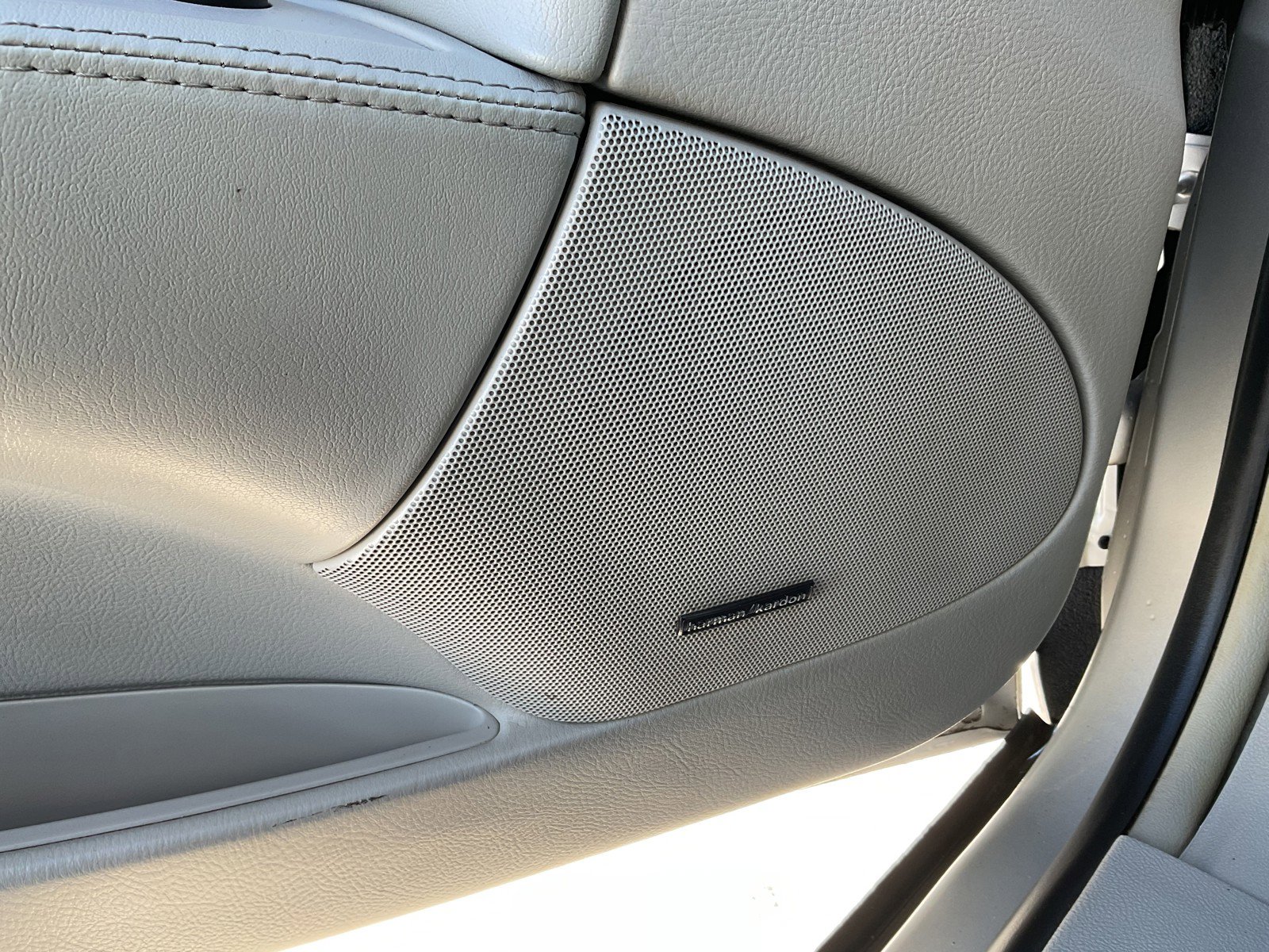 Used 2009 Buick Lucerne CXL image 28