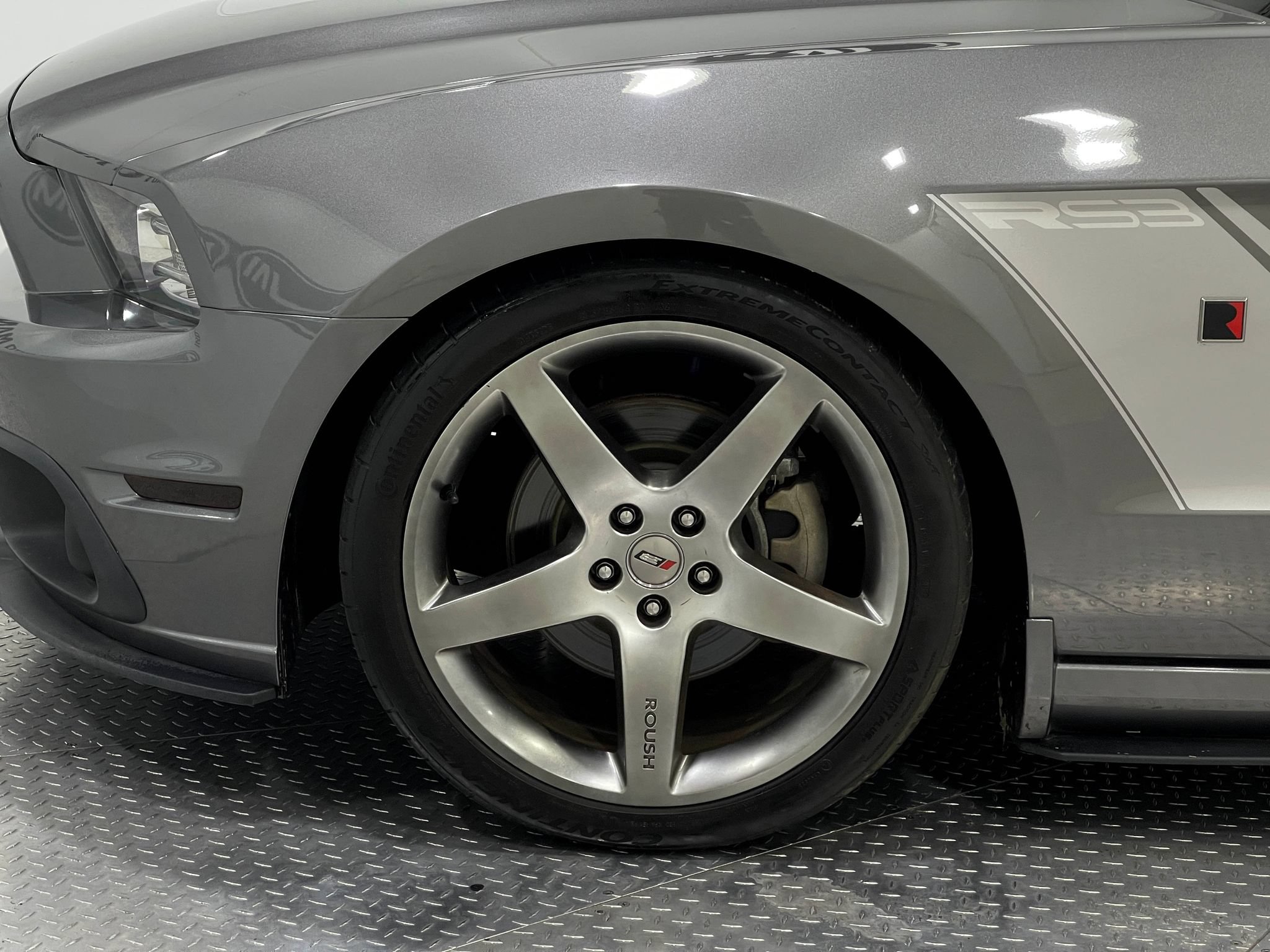 Used 2013 Ford Mustang GT RWD image 31