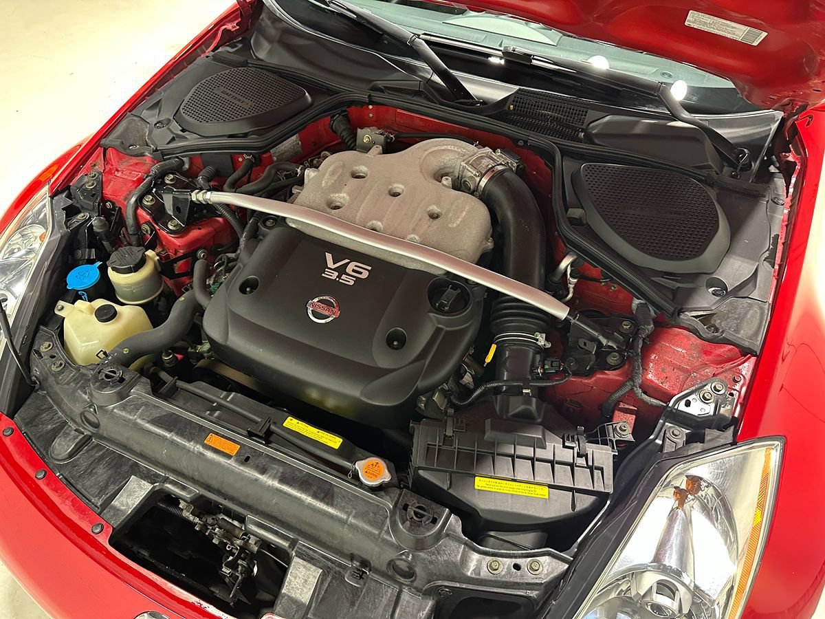 Used 2003 Nissan 350Z Touring RWD image 6
