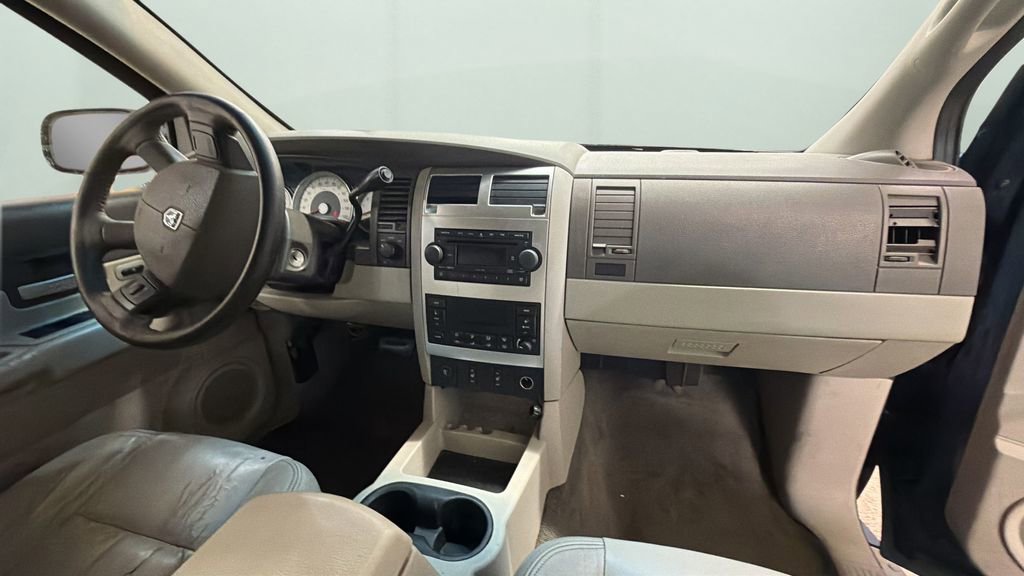 Used 2004 Dodge Durango Limited w/ Trailer Tow Group AWD/4WD image 10