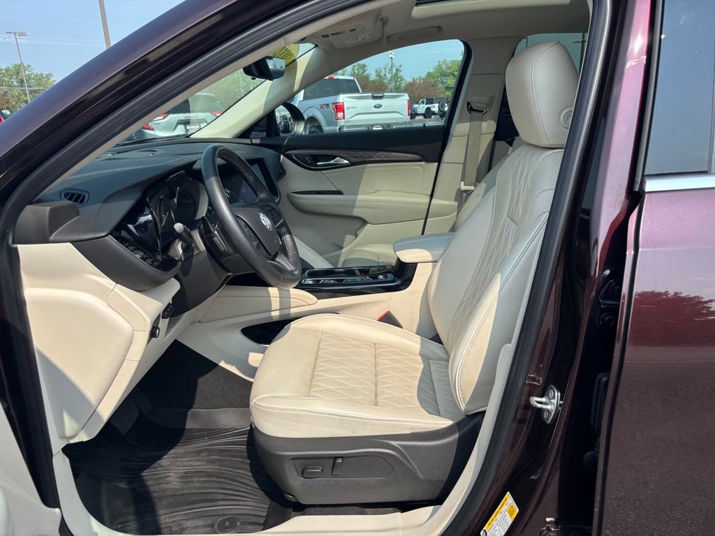 Used 2023 Buick Envision Avenir AWD/4WD image 16