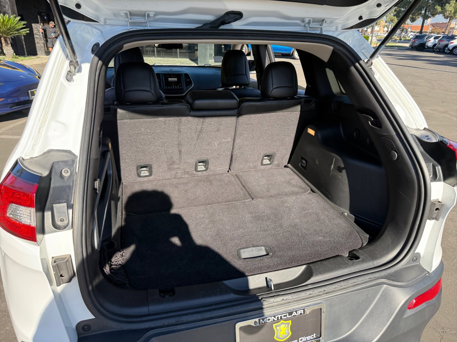 Used 2015 Jeep Cherokee Limited w/ Trailer Tow Group image 21