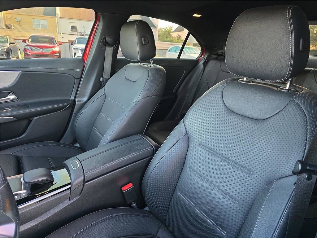 Used 2022 Mercedes-Benz A 220 4MATIC image 13