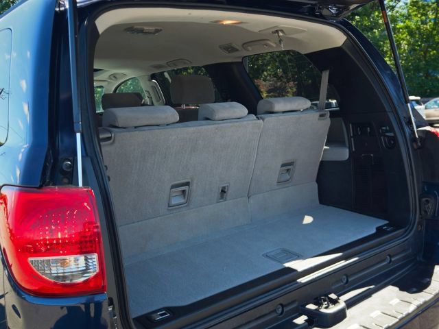 Used 2010 Toyota Sequoia SR5 AWD/4WD image 50