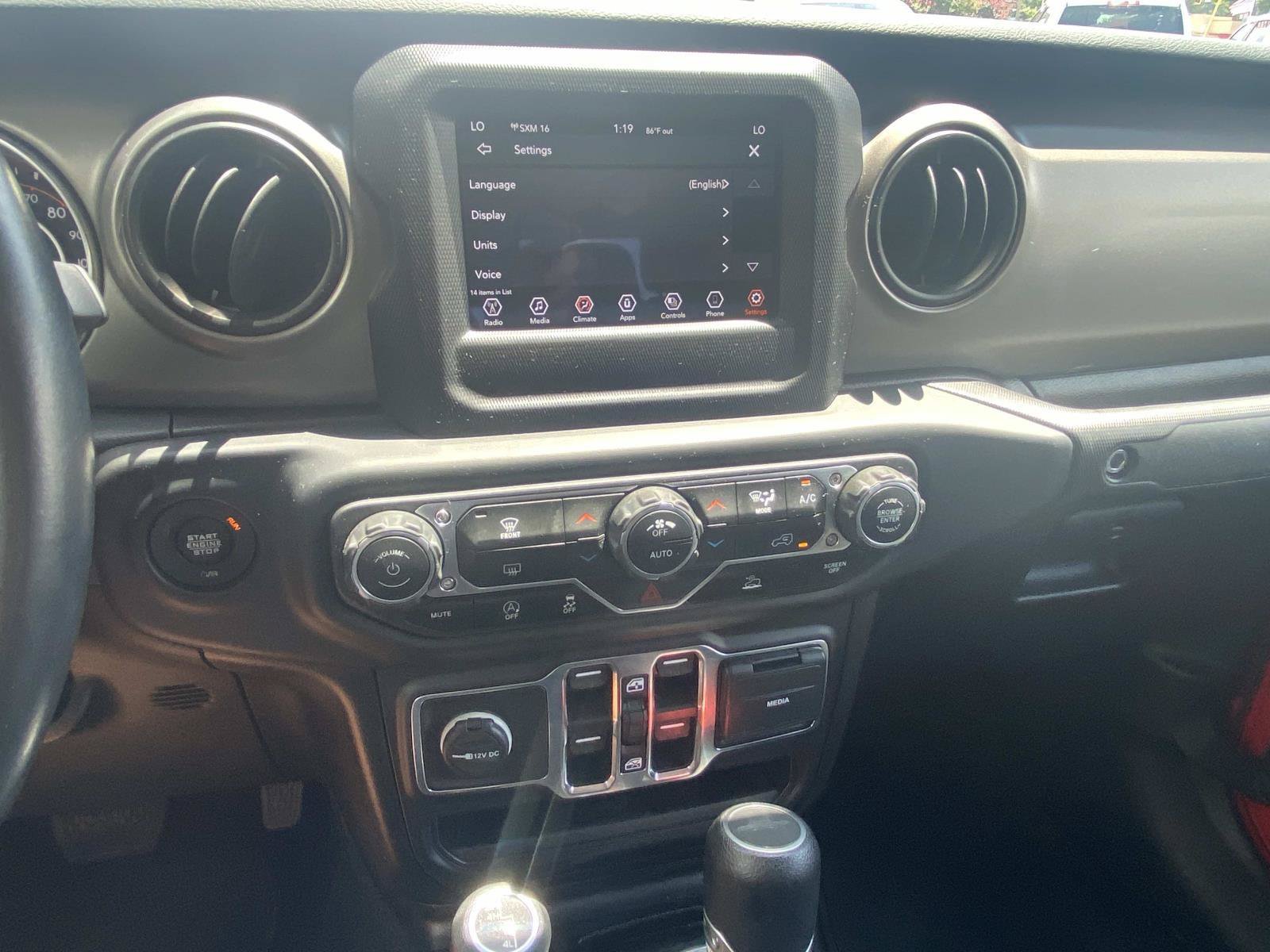 Used 2021 Jeep Gladiator Sport AWD/4WD image 28
