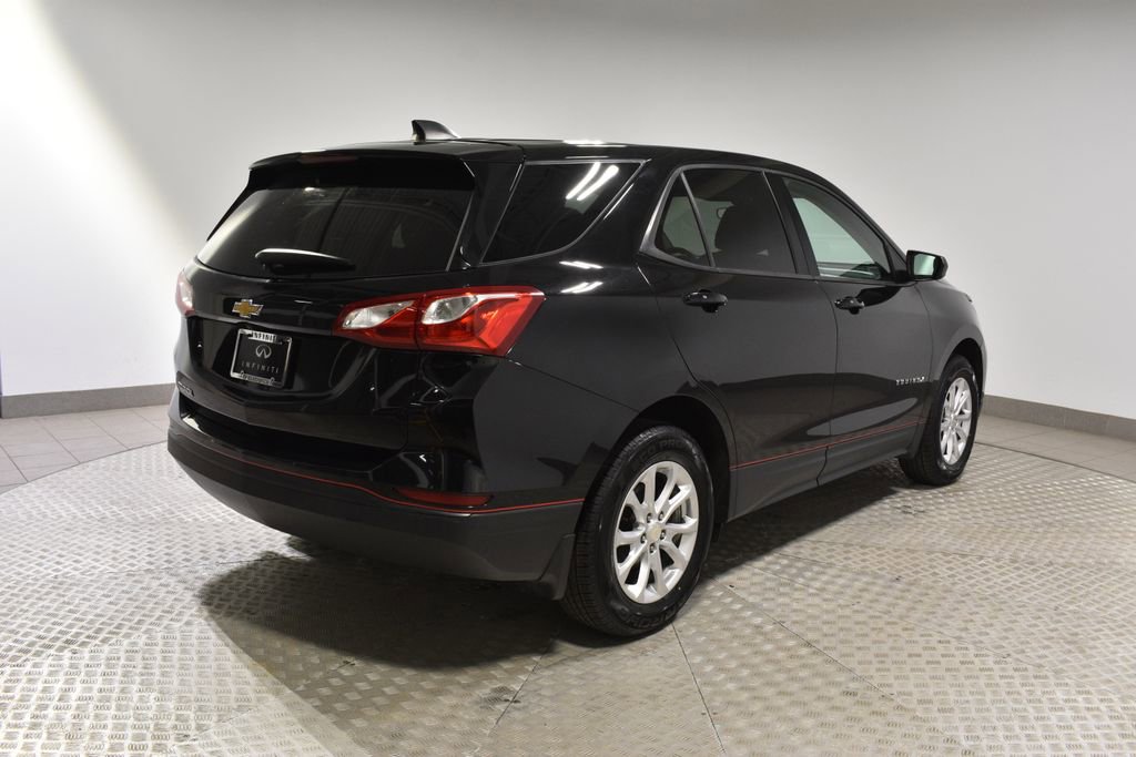 Used 2019 Chevrolet Equinox LS w/ LS Convenience Package image 6