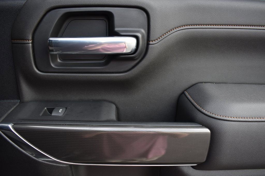 Used 2022 GMC Sierra 2500 AT4 w/ AT4 Premium Plus Package image 13