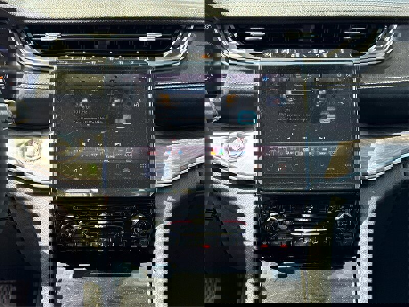 Used 2023 Jeep Grand Cherokee Limited image 68