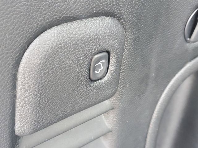 Used 2021 Jeep Grand Cherokee Laredo X AWD/4WD image 9